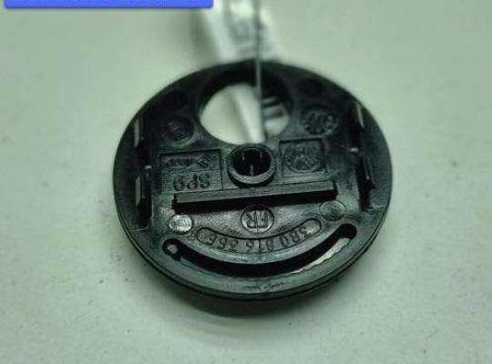 Обшивка салона на Volkswagen Passat B6 (3C)