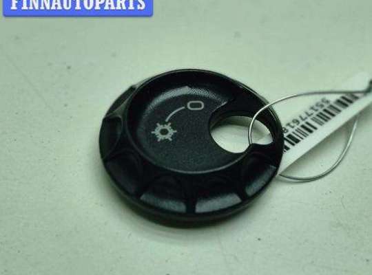 Накладка декоративная на торпедо VG2584520 на Volkswagen Passat B6