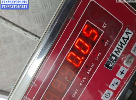 купить Молдинг крыла переднего правого на Mercedes C-Class W203 (2000-2006)