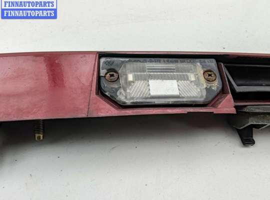 купить Накладка подсветки номера на Volkswagen Passat B5