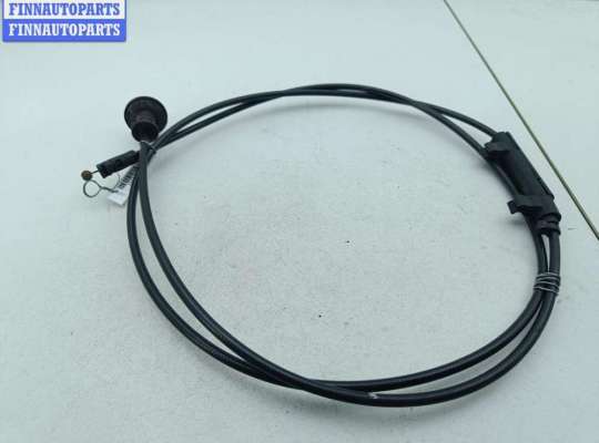 Трос капота на Volkswagen Passat B5+ (3B, GP)