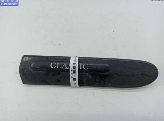 Молдинг крыла переднего правого MB1488255 на Mercedes C-Class W203 (2000-2006)