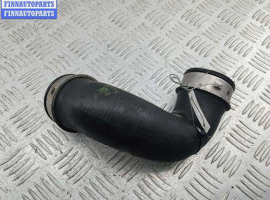 купить Патрубок интеркулера на Mercedes C-Class W203 (2000-2006)