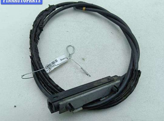 купить Трос капота на Volkswagen Passat B6