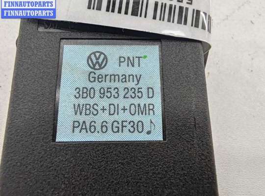 купить Кнопка аварийной сигнализации (аварийки) на Volkswagen Passat B5