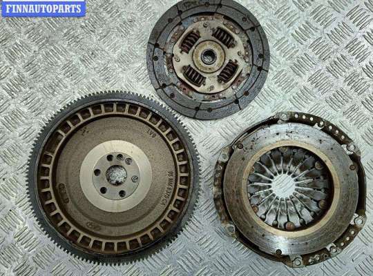 купить Маховик на Ford Focus II (2004-2011)