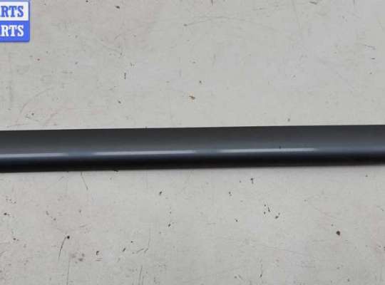 купить Молдинг двери передней правой на Opel Vectra B (1995-2002)