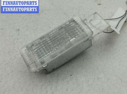 Фонарь салонный (плафон) VG2665529 на Volkswagen Passat B6