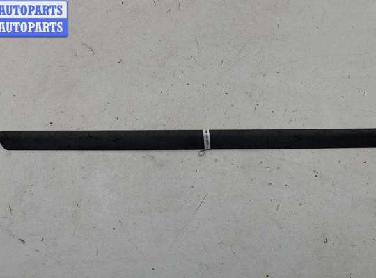 купить Молдинг двери задней правой на Volkswagen Passat B5+ (GP)