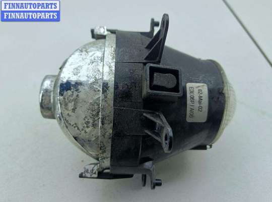 Фара противотуманная (ПТФ) на BMW 3 (E46)