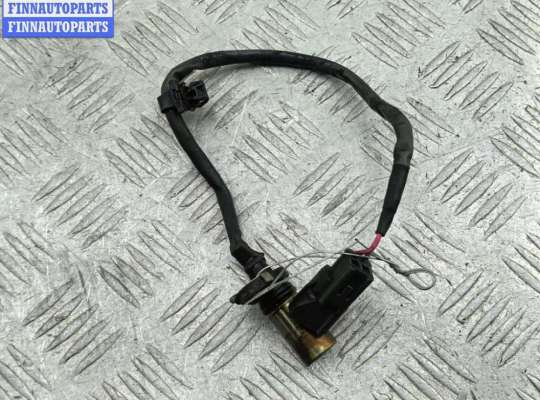 Датчик положения коленвала TT962754 на Toyota RAV4 (2000-2006) XA20
