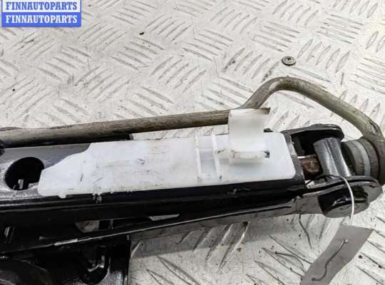 купить Домкрат на Ford Focus II (2004-2011)