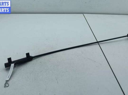 Трос капота на Volkswagen Passat B5 (3B)