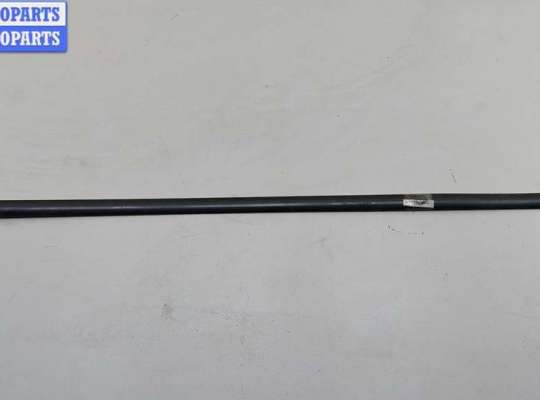 купить Молдинг двери передней левой на Ford Mondeo III (2000-2007)