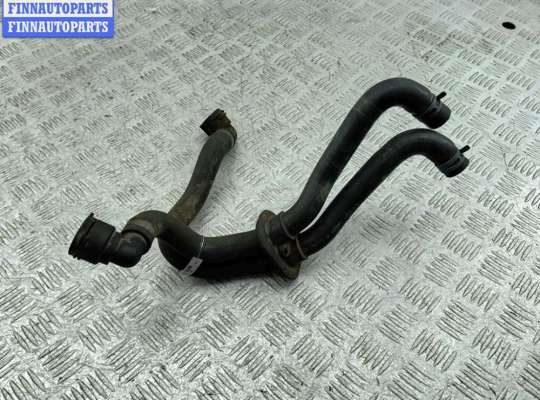 Патрубок отопителя (печки) VG2723987 на Volkswagen Passat B5+ (GP)