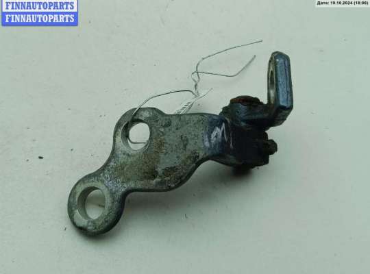 купить Петля двери передней правой на Ford Focus I (1998-2005)