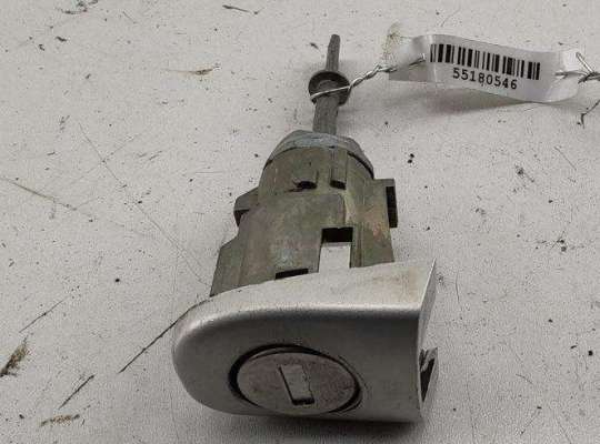 купить Личинка замка на Volkswagen Passat B5