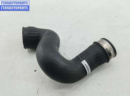 Патрубок интеркулера VG2756386 на Volkswagen Passat B5+ (GP)