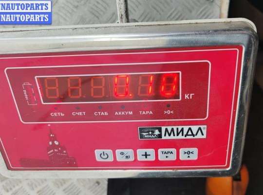 купить Молдинг стекла двери передней правой наружный на Volkswagen Bora