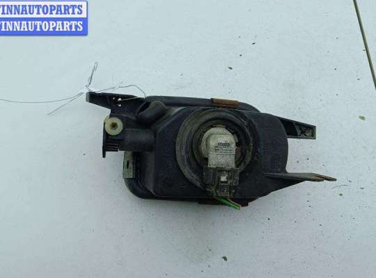 купить Фара противотуманная правая на Mercedes C-Class W203 (2000-2006)