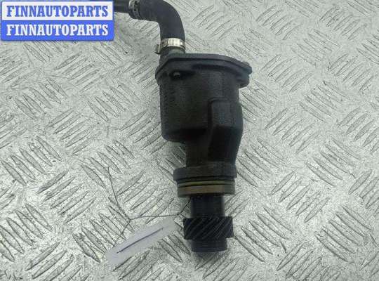 купить Насос вакуумный на Volkswagen Passat B5