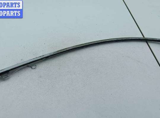 купить Ус под фару правый на Audi A6 C5 (1997-2005)