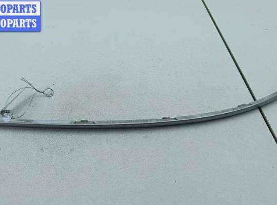 купить Ус под фару правый на Audi A6 C5 (1997-2005)