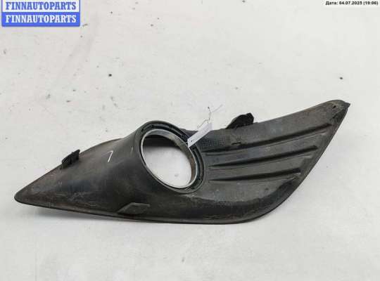 купить Рамка фары противотуманной левой на Ford Focus II (2004-2011)