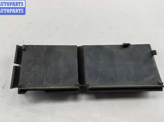 купить Решётка (заглушка) в бампер на BMW 5 E39 (1995-2003)