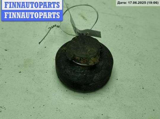 купить Кронштейн радиатора на Volkswagen Passat B6