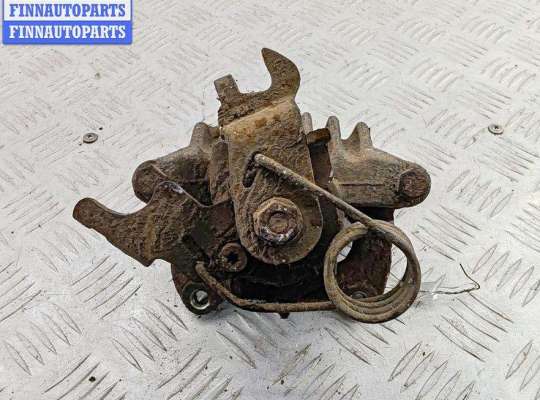купить Суппорт задний левый на Volkswagen Passat B5