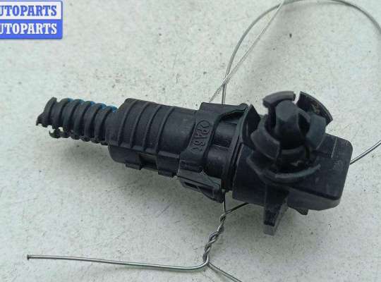 купить Датчик температуры на Opel Zafira A (1999-2005)