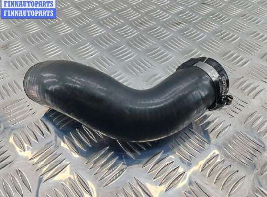 купить Патрубок интеркулера на Renault Megane II (2002-2008)