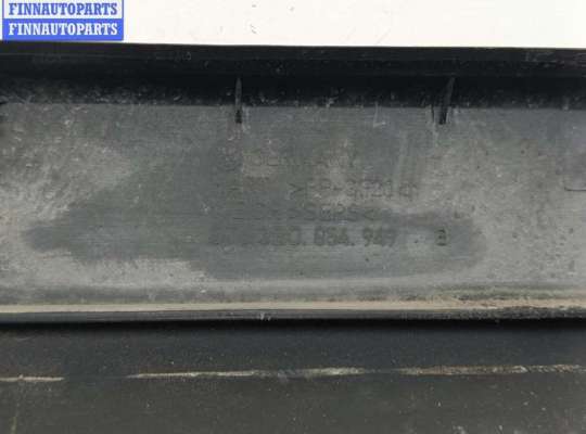 купить Молдинг двери задней левой на Volkswagen Passat B5