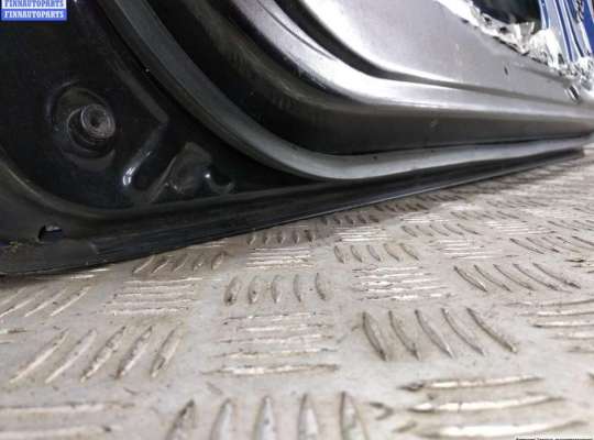 купить Дверь боковая передняя левая на Suzuki Swift