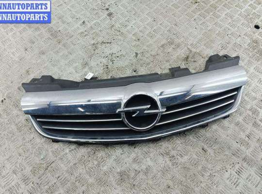 купить Решетка радиатора на Opel Zafira B (2004-2014)