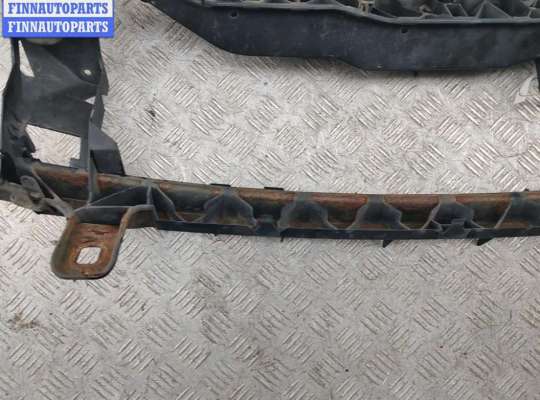 купить Рамка передняя (панель кузовная, телевизор) на Ford Focus II (2004-2011)