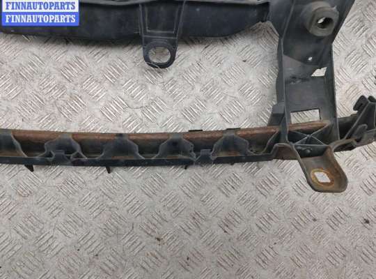 купить Рамка передняя (панель кузовная, телевизор) на Ford Focus II (2004-2011)