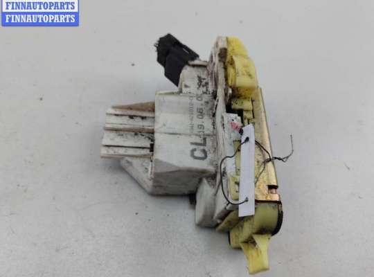 Замок боковой двери на Ford Focus I