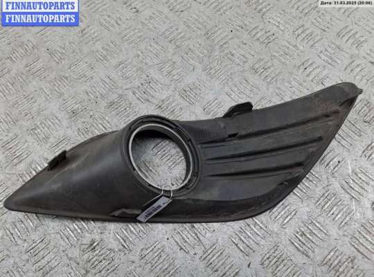 купить Рамка фары противотуманной левой на Ford Focus II (2004-2011)