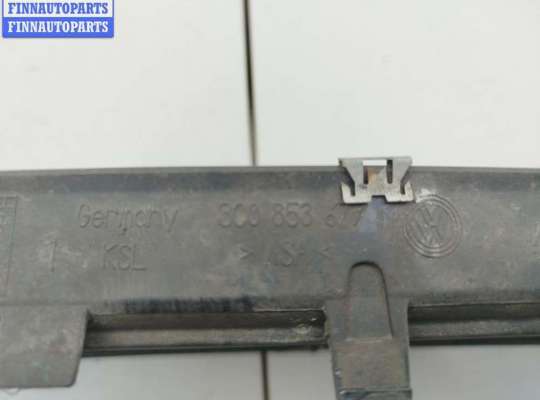 купить Решётка (заглушка) в бампер на Volkswagen Passat B6