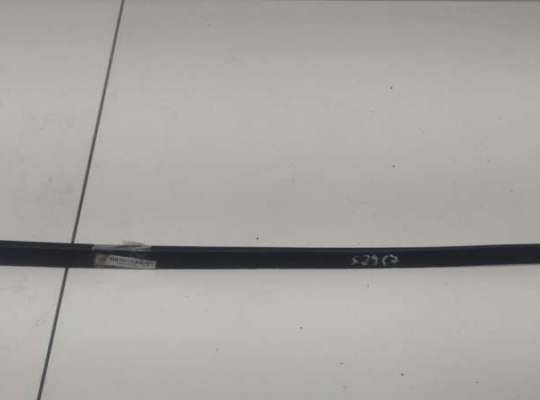 купить Молдинг лобового стекла на Audi A4 B6 (2001-2004)