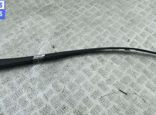 Купить Молдинг лобового стекла на Peugeot 407 Молдинг лобового стекла PG1223588 на Peugeot 407