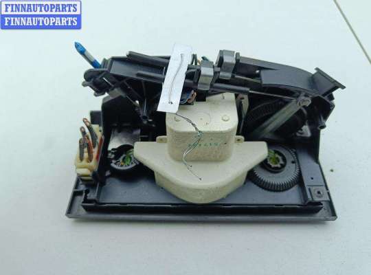 купить Переключатель отопителя на Volkswagen Passat B4