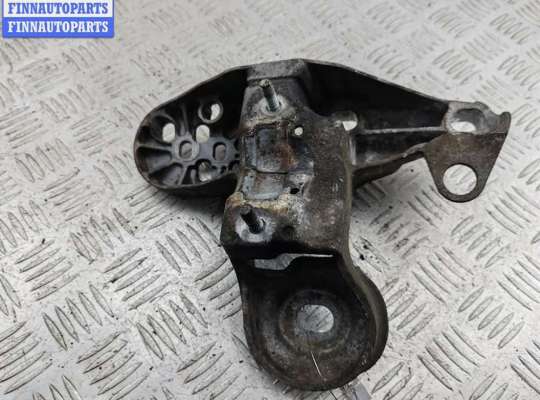 купить Крепление втулки стабилизатора переднего на Volkswagen Passat B5+ (GP)