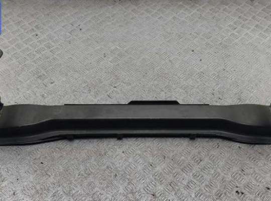 Усилитель бампера на Ford Focus III