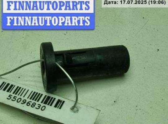 купить Кронштейн крепления на Volkswagen Passat B5