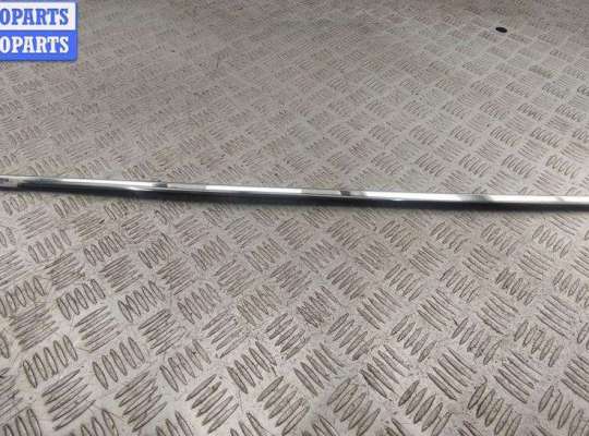 купить Молдинг стекла двери передней правой наружный на BMW 5 E39 (1995-2003)