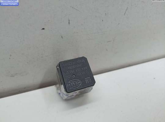 Реле (прочие) OP2214863 на Opel Meriva B (2010-2017)