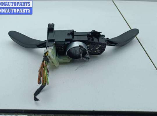 купить Переключатель подрулевой (стрекоза) на Skoda Fabia mk2 (5J)